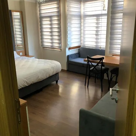 Hotel apartamentowy Hradission Kaifa 3*